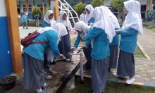 Antisipasi Covid-19, SMKN 1 Singkep Wajibkan Siswa Cuci Tangan Sebelum UNBK