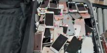 Seorang WN China Selundupkan 229 iPhone Bekas ke Indonesia