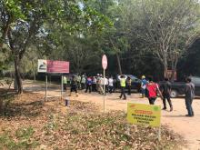 Kebakaran Hutan Hang Nadim, Petugas Siaga di Depot Pengisian BBM Pesawat