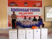 Petugas KPPS dan PPS Karimun Dituntut Profesional