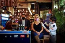 Bar di Israel Beri Bonus Minuman Gratis untuk Warga yang Divaksin Covid-19
