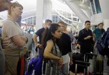 Erupsi Gunung Agung, Penerbangan Bandara Ngurah Rai Tertunda 16 Jam