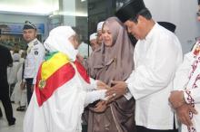 Isdianto Tinjau Korban Bencana Pohon Tumbang di Tanjung Unggat