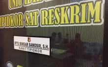 Pemeriksaan Pertama,  Mantan Kadinsos Karimun Didampingi 3 Pengacara