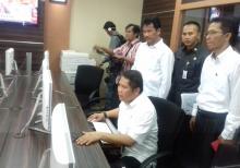 Menteri Rudiantara Jajal Internet di Media Centre Pemko Batam, Hasilnya Bikin Malu...  