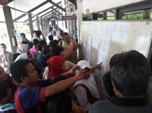 Papan Pengumuman Hasil PPDB di SMP 6 Batam Diserbu Ortu Calon Siswa