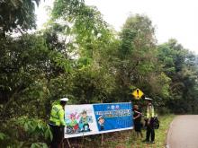 Satlantas Bintan Pasang Spanduk Peringatan di Titik Rawan Kecelakaan