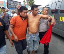 Pemanjat Tower di Bandara Dabo Akhirnya Berhasil Diselamatkan