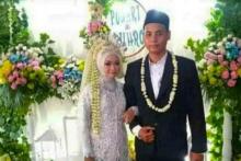 Dukun Cilik Ponari Resmi Menikahi Gadis Pujaan