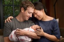 Punya Anak, Pemilik Facebook Bernazar Lepas 99% Saham Senilai Rp585 Triliun 