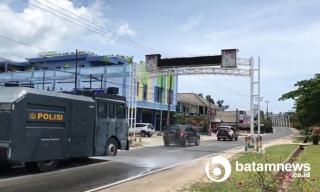 Corona Merebak, Cairan Disinfektan Guyur Jalanan Kota Ranai Natuna