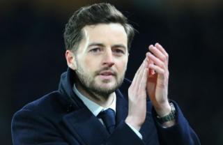 Spurs Tunjuk Pelatih Muda Gantikan Jose Mourinho