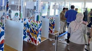 Test GeNose Bandara Hang Nadim, Terjaring 121 Penumpang Positif Covid