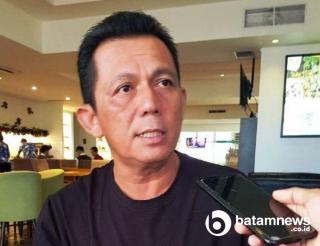 Prokes Merenggang, Gubernur Ansar: Covid-19 Jangan Dianggap Sepele!