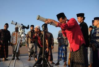 Pemerintah Resmi Tetapkan Hari Raya Idul Fitri 1442 Hijriah Kamis 13 Mei