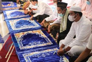 Pandemi Covid-19, Apri Sujadi Pilih Salat Id di Rumah Bareng Keluarga
