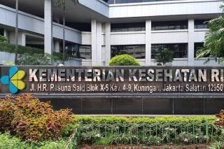 Alasan Kemenkes Hentikan Sementara Penggunaan Vaksin AstraZeneca CTMAV547