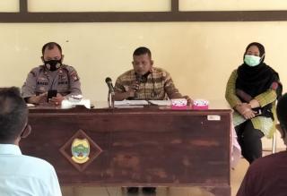 Camat Evaluasi Posko PPKM Tekan Penyebaran Covid-19 di Singkep Barat