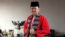 Ahok Tulis Ucapan Maaf Lahir Bathin dari Balik Sel Mako Brimob