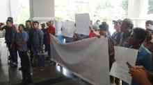Protes ke Pertamina, Puluhan Nelayan Pulau Kasu Demo ke DPRD Batam