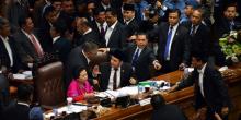 4 Kejadian Memalukan Sidang Parlemen, Ada yang Adu Jotos