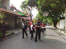 Suryo Jalan Kaki ke TPS