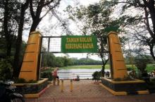 Penjaga Taman Kolam Sekupang Curhat Kelakuan Pemancing Anarkis