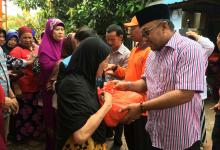 Pemko Tanjungpinang Salurkan Barang Hibah Tangkapan Bea Cukai ke Masyarakat