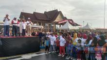 Jalan Sehat dan Senam Zumba di Karimun Berlangsung Meriah