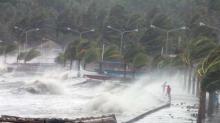 Badai, Banjir dan Longsor Kepung Kota Padang, Tiga Orang Jadi Korban  