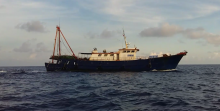 Coast Guard Cina Lari Terbirit-birit Didatangi TNI AL, Dua Kapal Tangkapan Dibawa Kabur