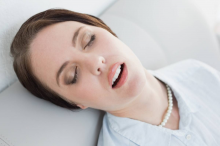 Tidur Mangap Bahaya Bagi Kesehatan, Hati-hati!