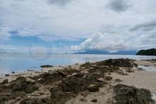 Eksotisnya Pantai Impian, Wisata Baru di Lingga Timur
