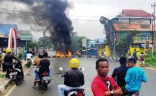 Kota Manokwari Lumpuh Total, Akses ke Bandara Diblokir