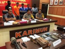 Maling Gondol 18 Ponsel dan Bobol Mesin Kasir di Karimun