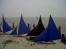 Uniknya Perahu Layar Jong, Permainan Khas Kepulauan Riau