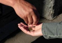 Begini Adab Membayar Zakat