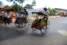 Drag Race Becak Dirindukan Warga Belakang Padang