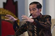 Jokowi Pangkas Pejabat Eselon III-IV, Diganti dengan Robot