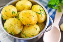 Lima Makanan Sahur yang Mengenyangkan dan Tak Bikin Gemuk