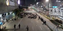 Tanah Abang Mencekam, Aparat dan Massa Negosiasi