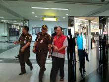 Perlakuan Diskriminatif Jaksa di Kepri: Conti Candra Diborgol, Tjipta Fujiarta Melenggang