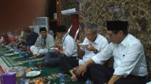 Kepala BP Batam Masih Menikmati Sedapnya Mie Laksa