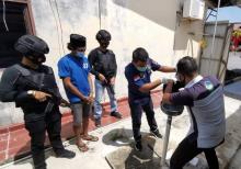 Ekspresi Kurir Narkoba di Karimun Lihat Larutan Sabu Dibuang ke Septik Tank