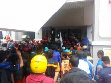 Dana JHT Baru Bisa Dicairkan di Usia 56 Tahun, Buruh Mengamuk di BPJS Ketenagakerjaan Batam