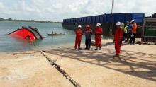 Tugboat Pesanan Pertamina Karam Saat Diluncurkan ke Laut Tanjunguncang