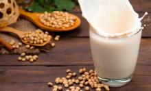 Cara Mudah Bikin Susu Kedelai yang Enak di Rumah