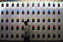 Belasan Ribu Logistik Pemilu Disimpan di Gudang Bocor