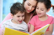Ada Lowongan Babysitter dengan Gaji Rp 840 Juta, Mau?