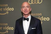 Jef Bezos Kembali Salip Elon Musk Sebagai Orang Terkaya di Dunia
